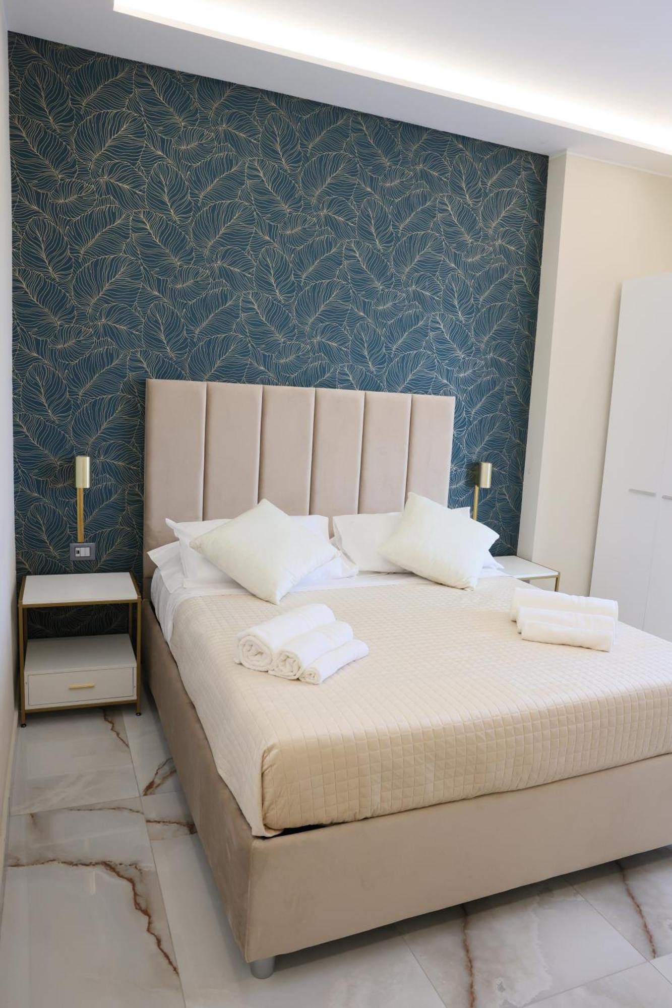 Napoli Central Suites エクステリア 写真